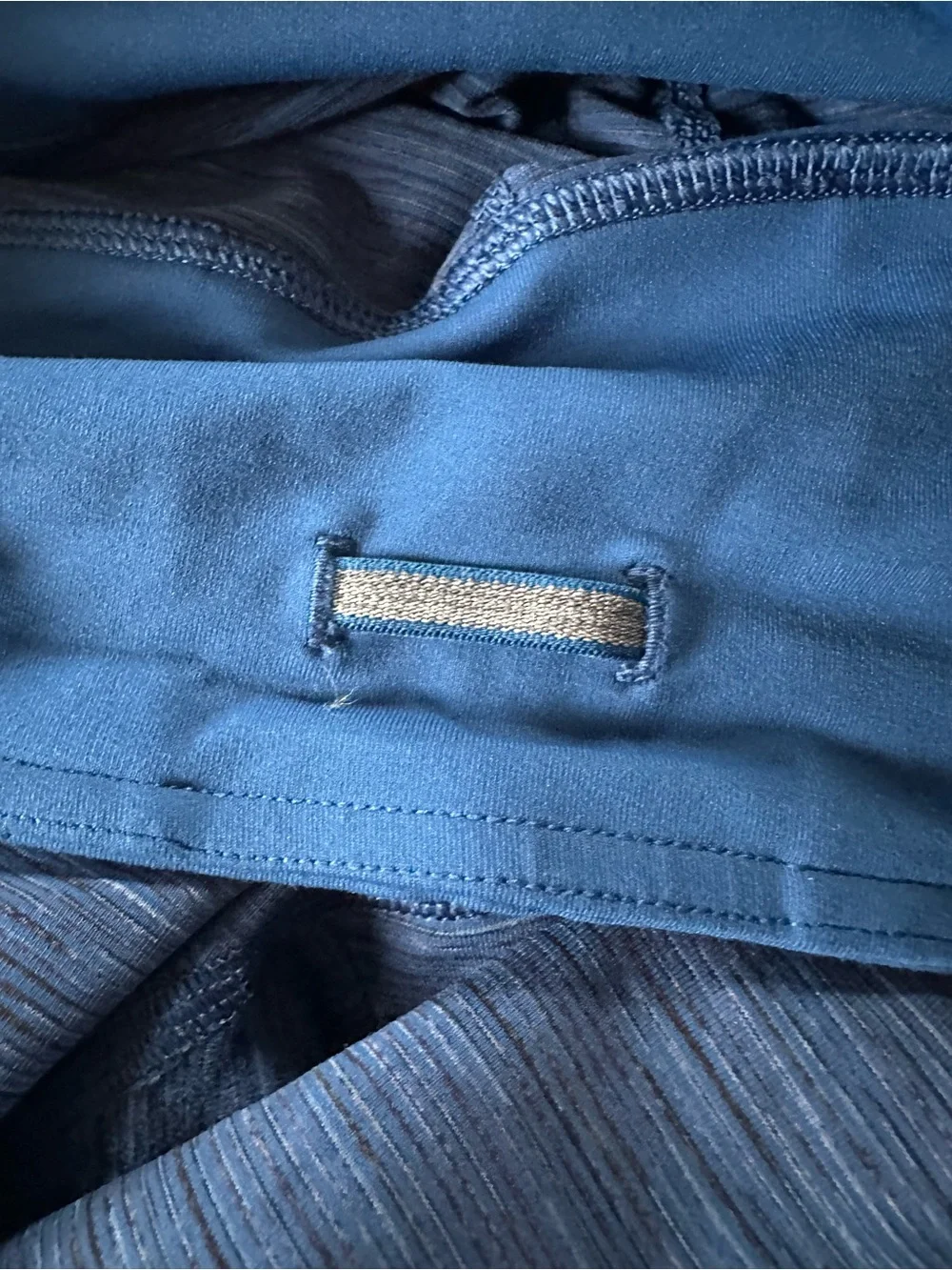 Lululemon size 10 Blue Capri Leggings with Ruched Cuff
